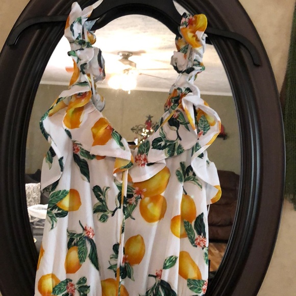 Dress - Picture 2 of 3